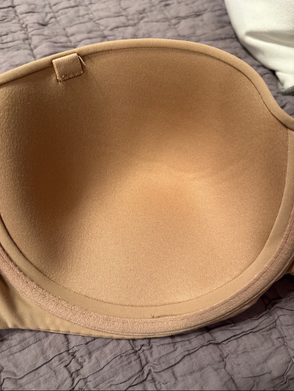 SKIMS Strapless Bra - Tan size 38D. - Picture 6 of 10
